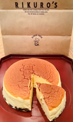 神戸店お客様R、リクローの焼きたてチーズケーキ (2)